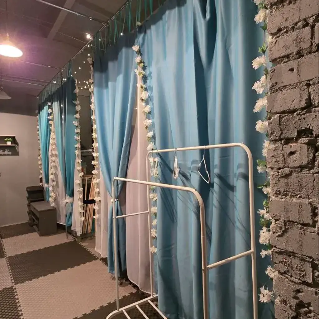 Photo 2025 12 06 01 02 23